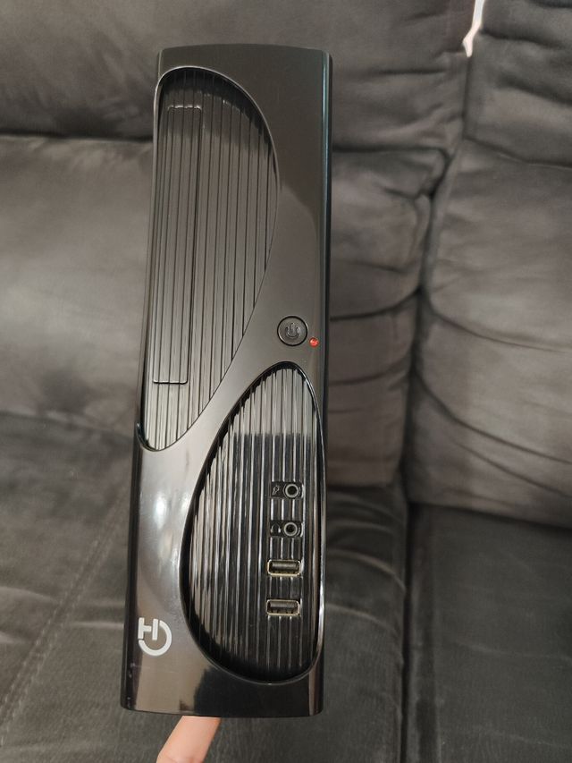 Mini PC Gigabyte i3 4Gb Ram 128SSD