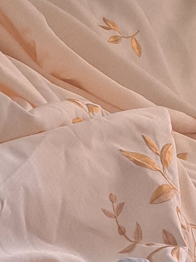 TELA BORDADA SAYAS MANTOS VIRGEN