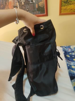 Mochila negra