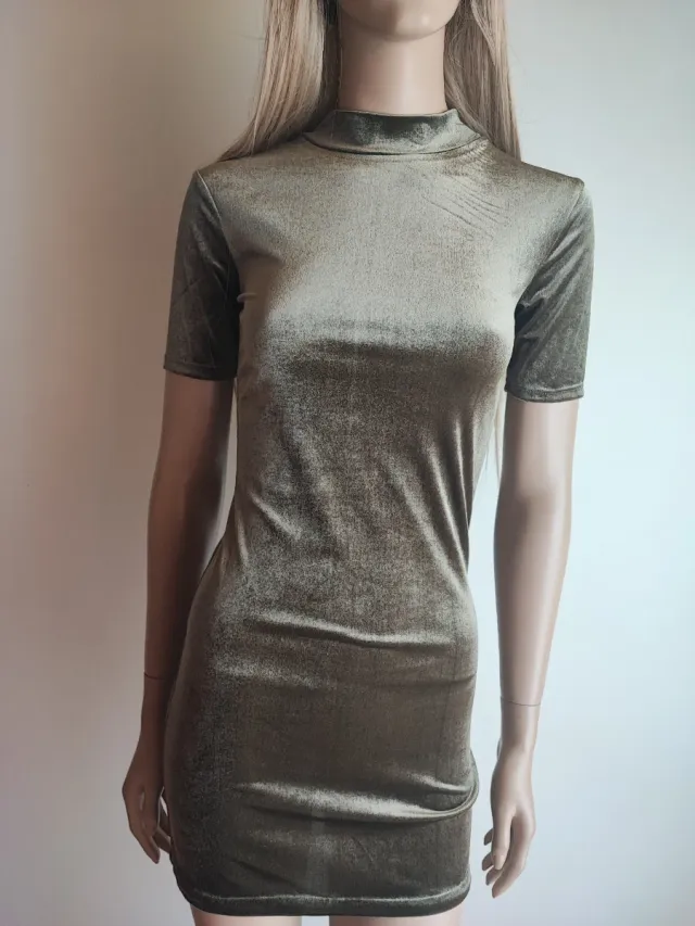 VESTIDO terciopelo Zara. Talla S