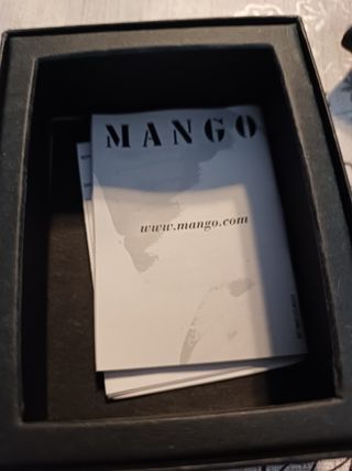 Reloj Mango de piel