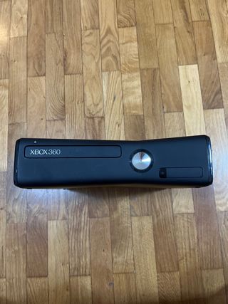 Xbox 360 con mando y kinect