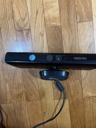 Xbox 360 con mando y kinect