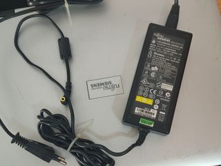 CON CARGADOR: 4GB-RAM / 500GB / Intel 2 Duo 2GHz