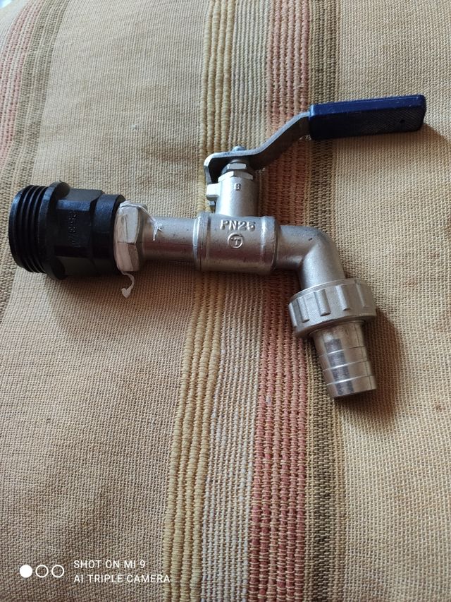 Grifo industrial de 3/4"