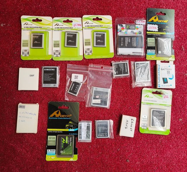 Lote 18 baterías SAMSUNG