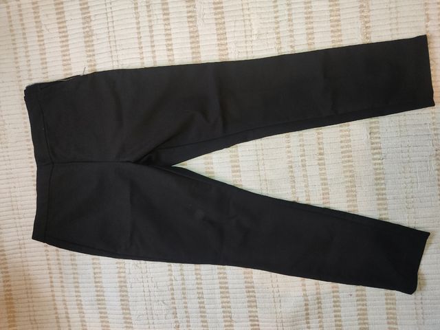 Pantalón negro de vestir femenino