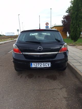 Opel Astra 2008