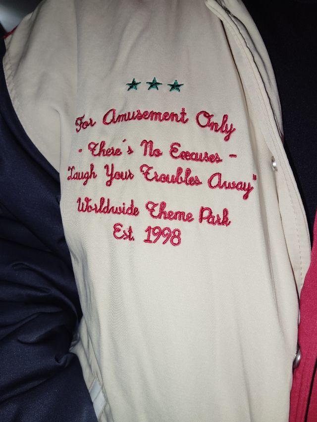 Cazadora  talla S Bershka