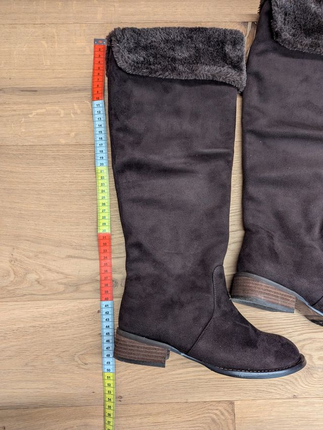 Stivali alti marroni