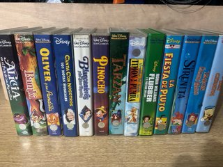 LOTE 39 PELICULAS VHS DISNEY