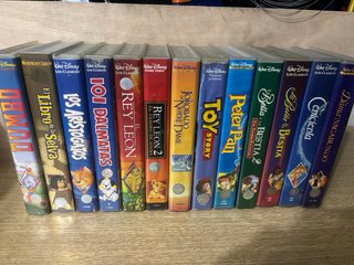 LOTE 39 PELICULAS VHS DISNEY