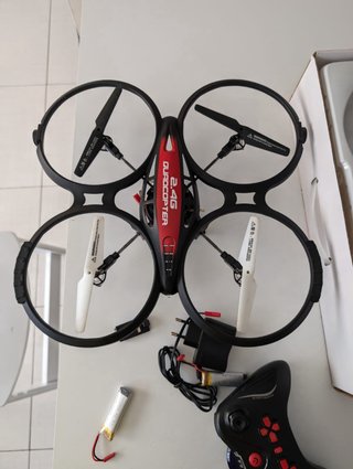 Quadcopter aircraft drone