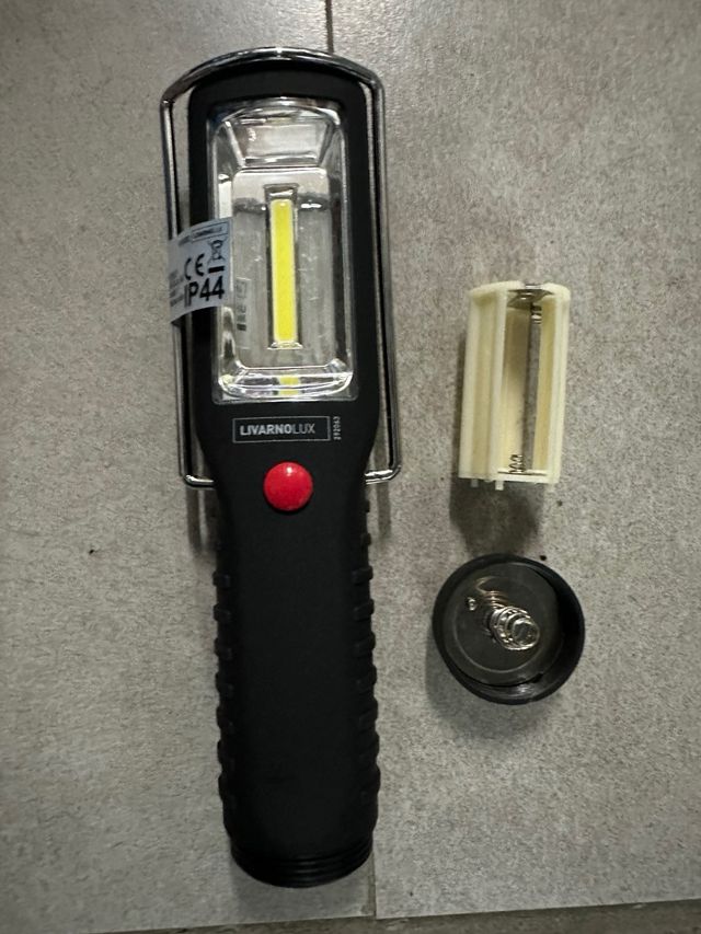 Torcia led di emergenza per auto e campeggio