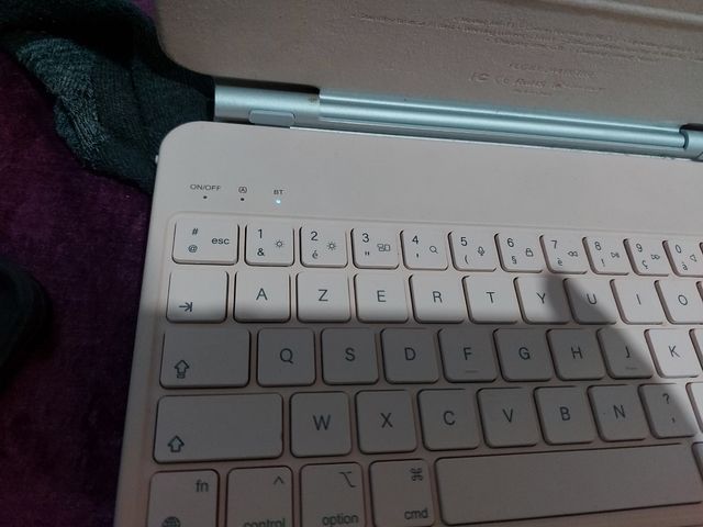 funda teclado mágico hou