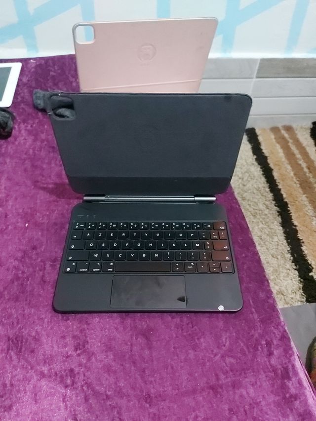 funda teclado mágico hou