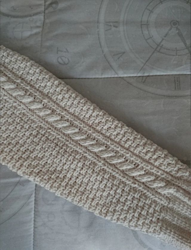 Jersey blanco de punto de zara