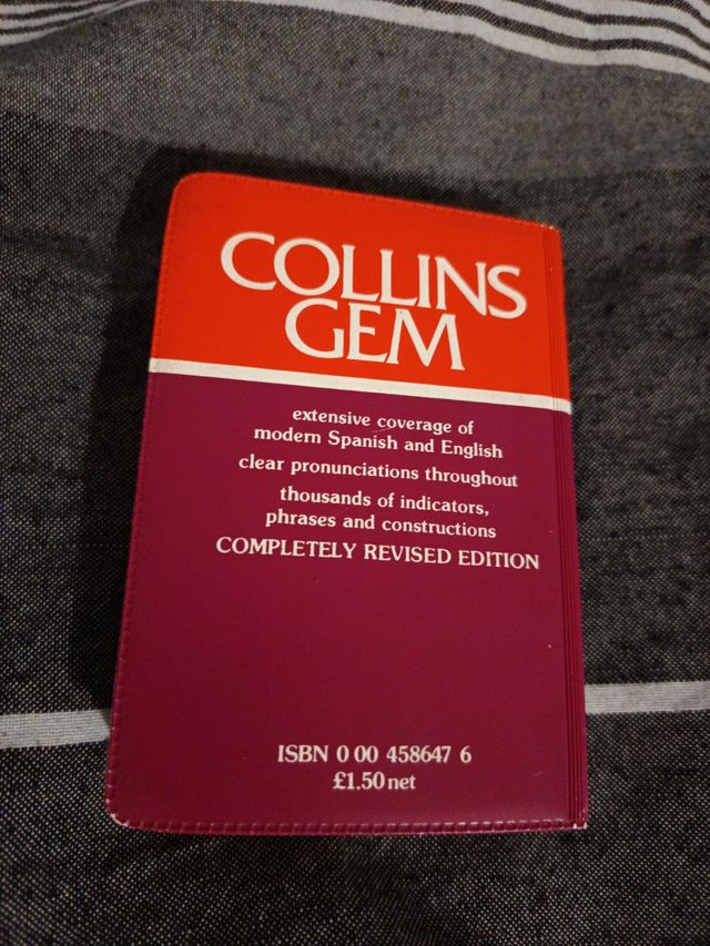 Spanish-English, English-Spanish Dictionary (Gem D