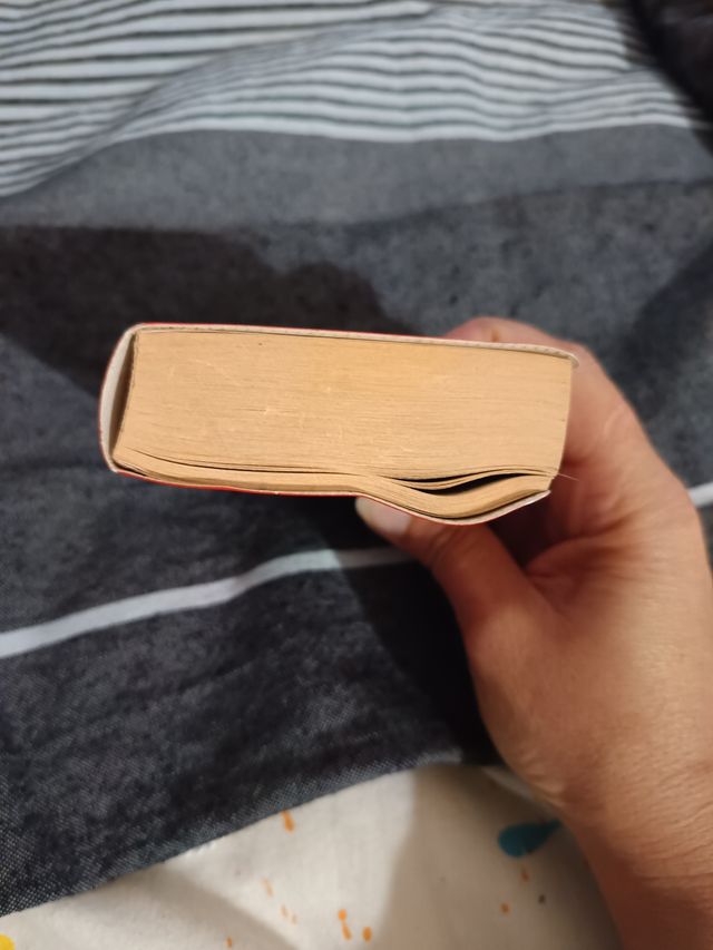 Spanish-English, English-Spanish Dictionary (Gem D