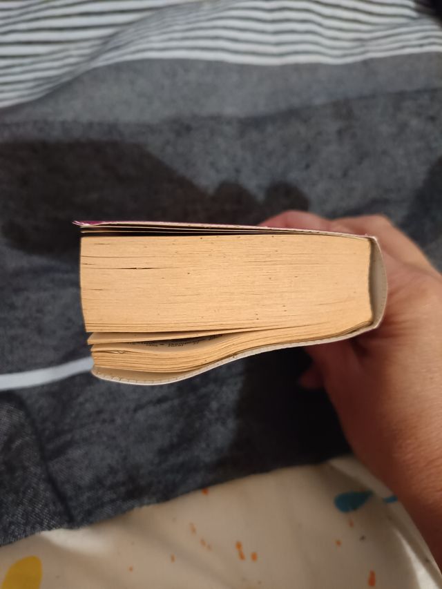 Spanish-English, English-Spanish Dictionary (Gem D