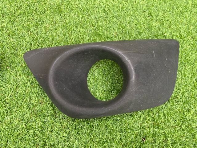 Rejilla antiniebla Sandero y Stepway