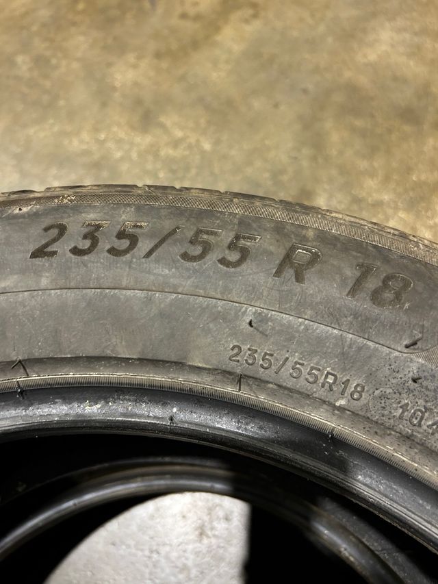 235-55-18 104V