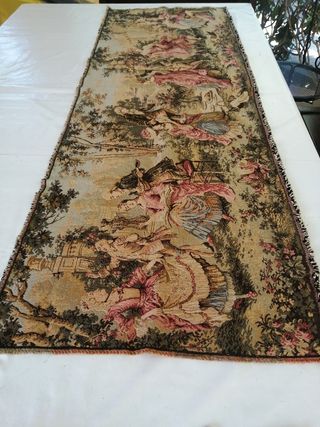 Arazzo con figurine barocche