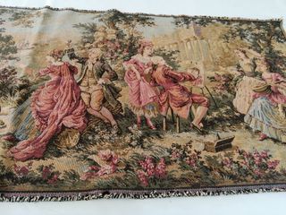 Arazzo con figurine barocche
