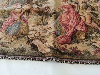 Arazzo con figurine barocche