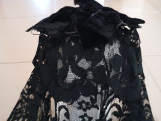 Antigua mantilla con peineta.