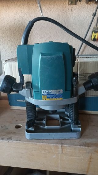 Fresadora Virutex FR66P
