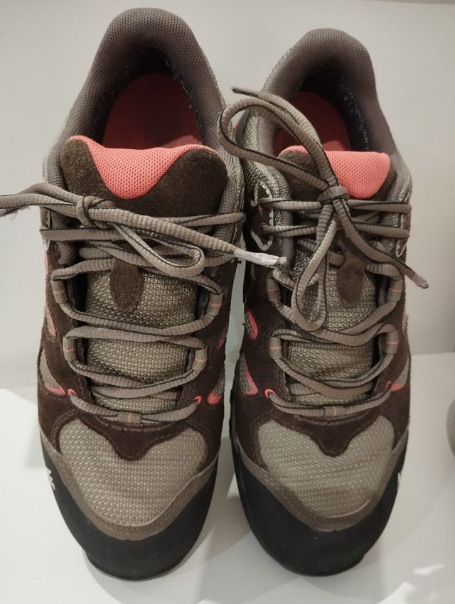 Zapatillas Quechua forclaz trekking