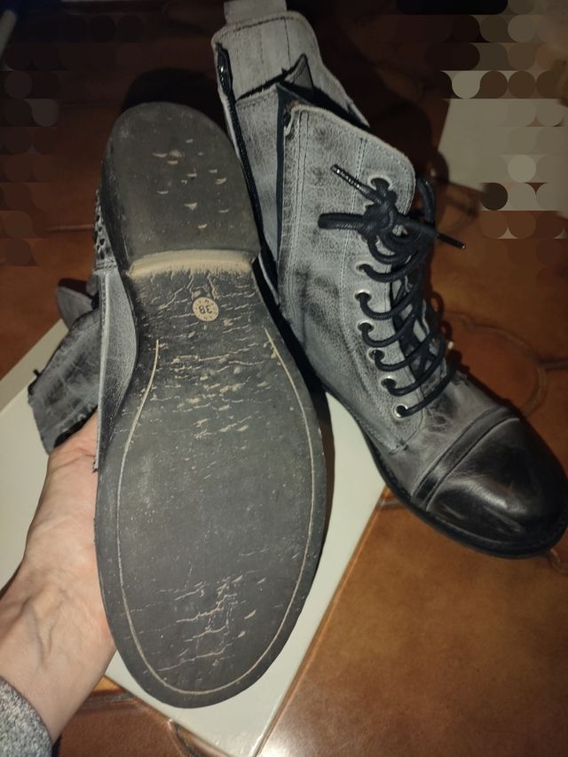 Stivaletti donna grigi con zip