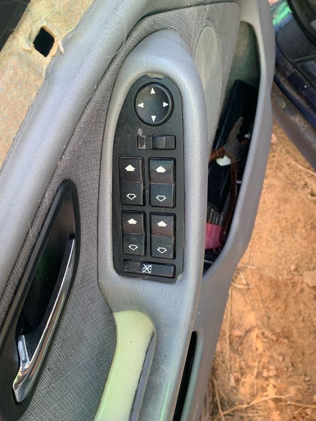 Botonera elevalunas e39