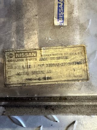Adhesivo pegatina Nissan Top Line