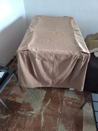 Falda camilla rectangular