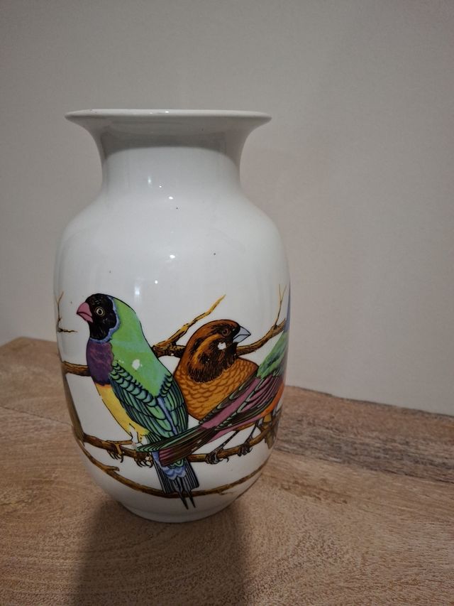 Jarrón de cerámica.