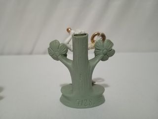 Antiquisimas figuras en biscuit S. XIX.