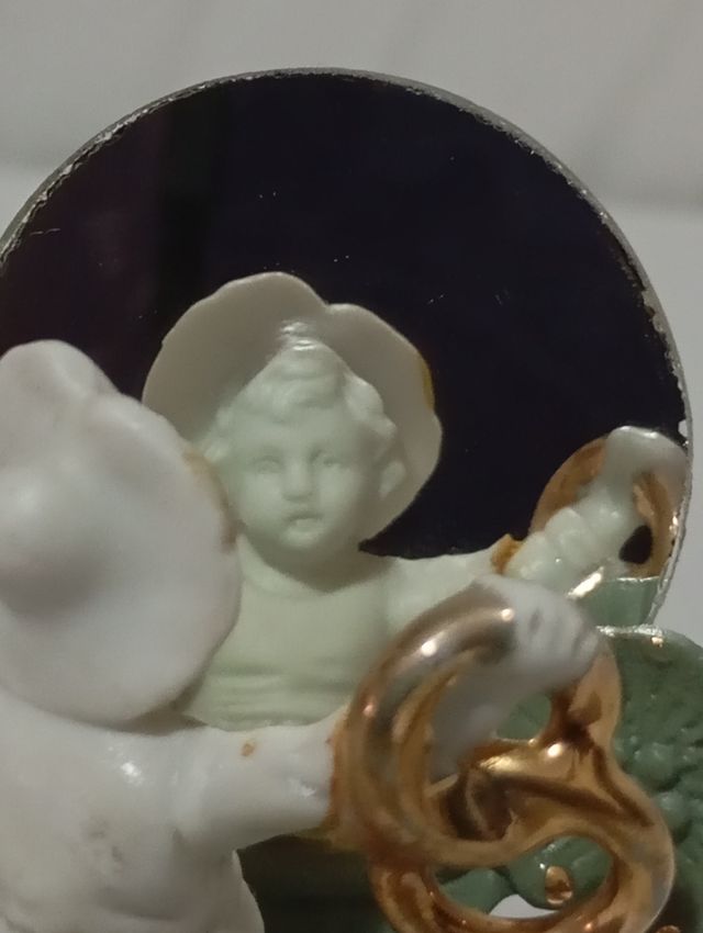 Antiquisimas figuras en biscuit S. XIX.