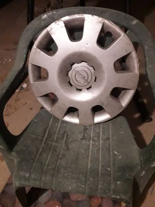 Tapacubos opel
