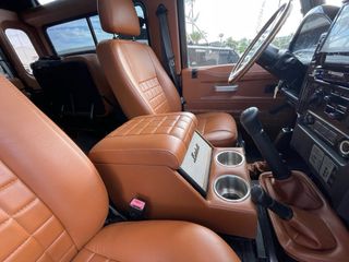 Land Rover Defender 2007