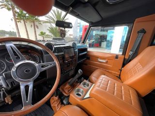 Land Rover Defender 2007