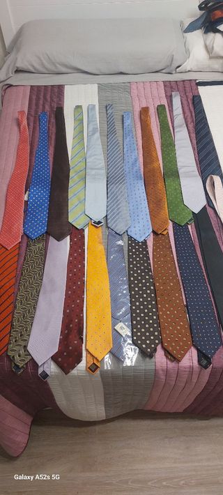 Corbatas nuevas de marca