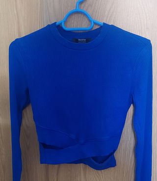 Jersey azul de Bershka, talla XS