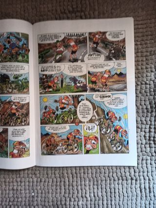 Mortadelo y Filemón. La vuelta (magos del humor).