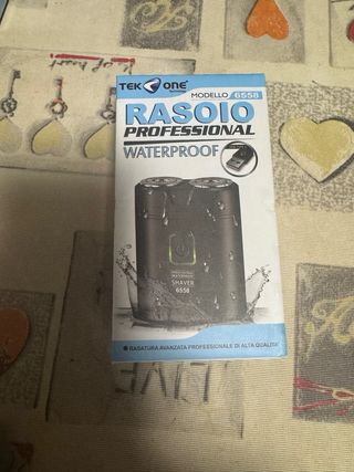 Rasoio elettrico, da viaggio, impermeabile.