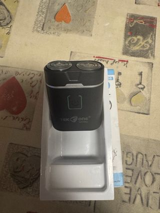 Rasoio elettrico, da viaggio, impermeabile.