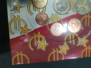Cartera de Monedas Francesa 2004