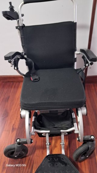 Silla de ruedas con motor