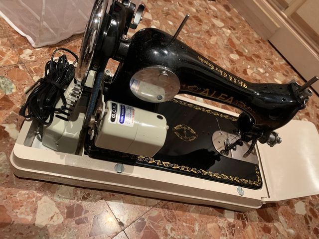 Maquina De Coser ALFA
